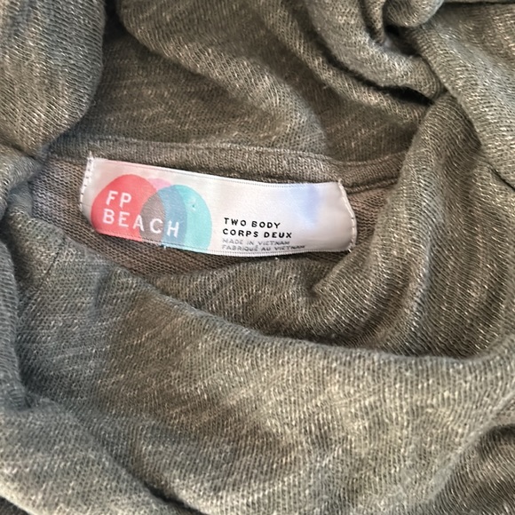 Free People Beach Top - Picture 2 of 3